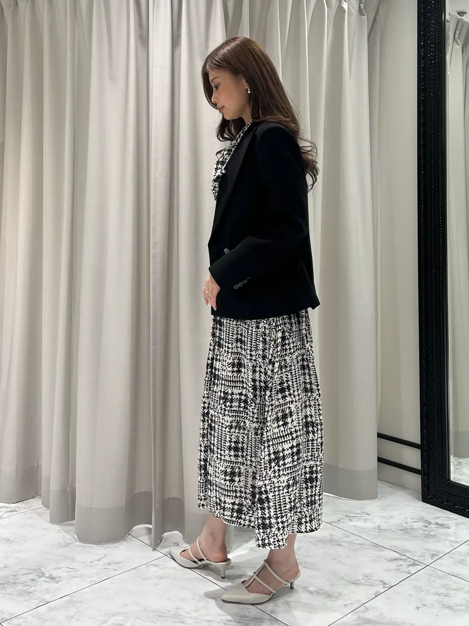 GRACE CONTINENTAL 志田　悠 コーディネート画像