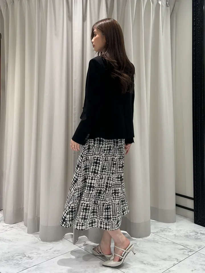 GRACE CONTINENTAL 志田　悠 コーディネート画像