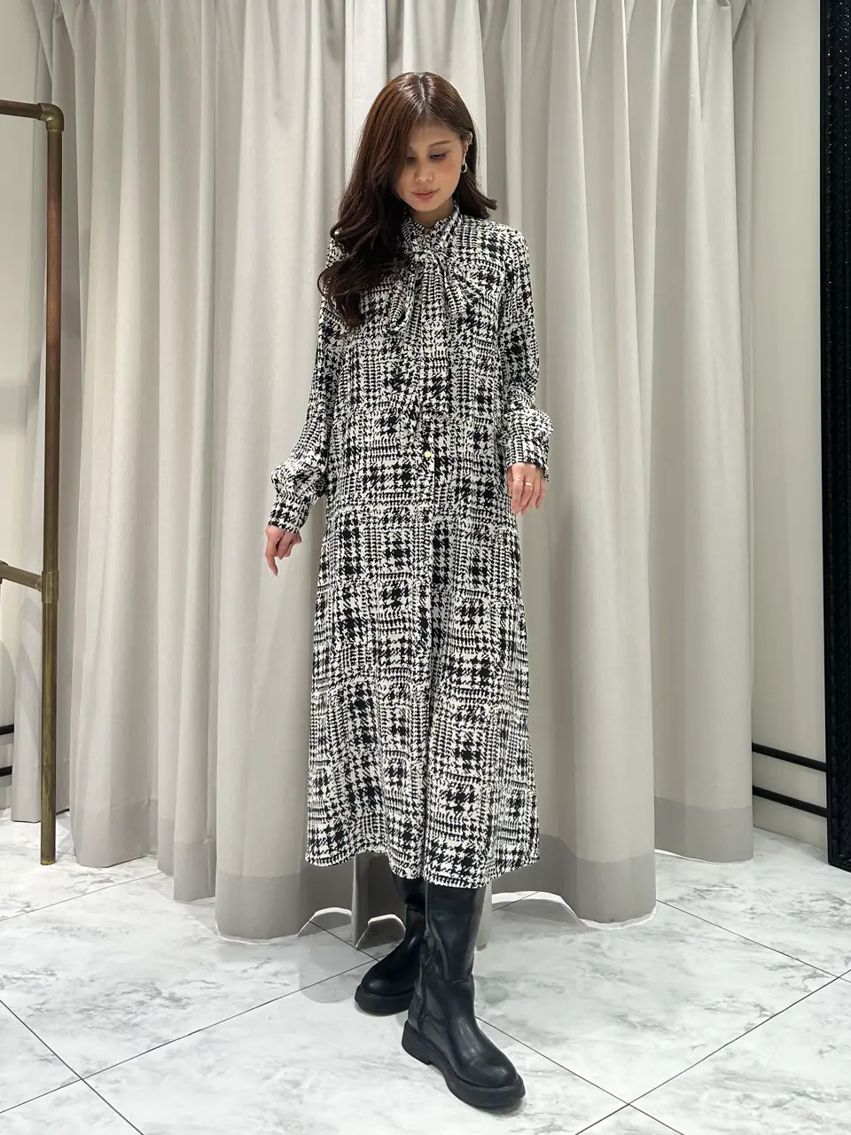 GRACE CONTINENTAL 志田　悠 コーディネート画像