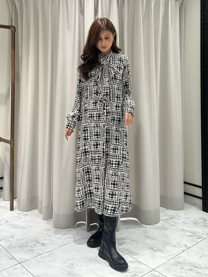 GRACE CONTINENTAL 志田　悠 コーディネート画像