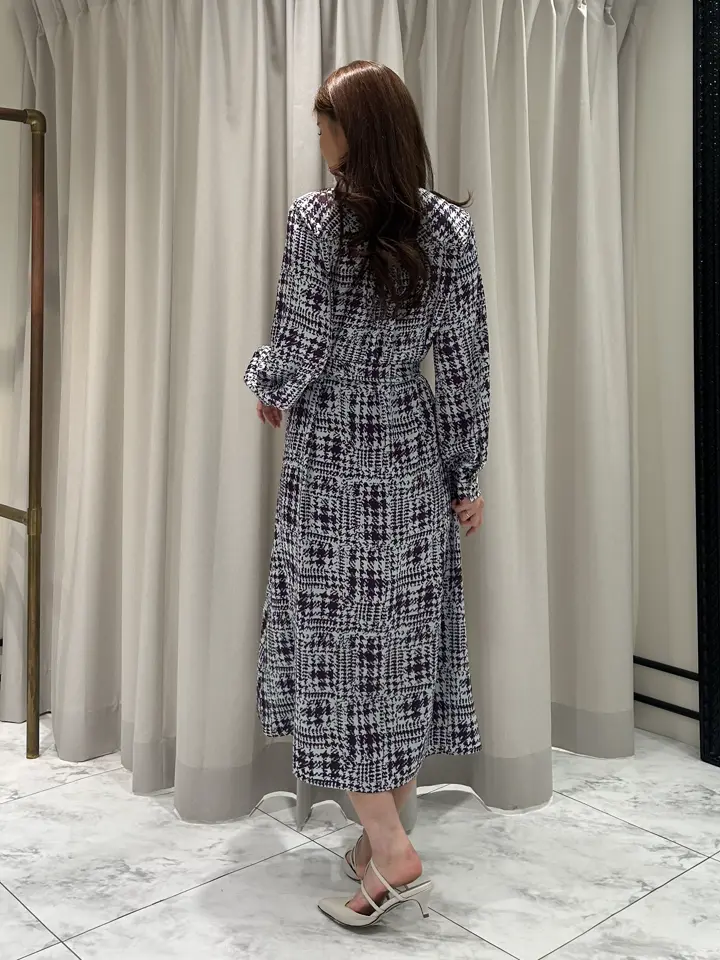 GRACE CONTINENTAL 志田　悠 コーディネート画像