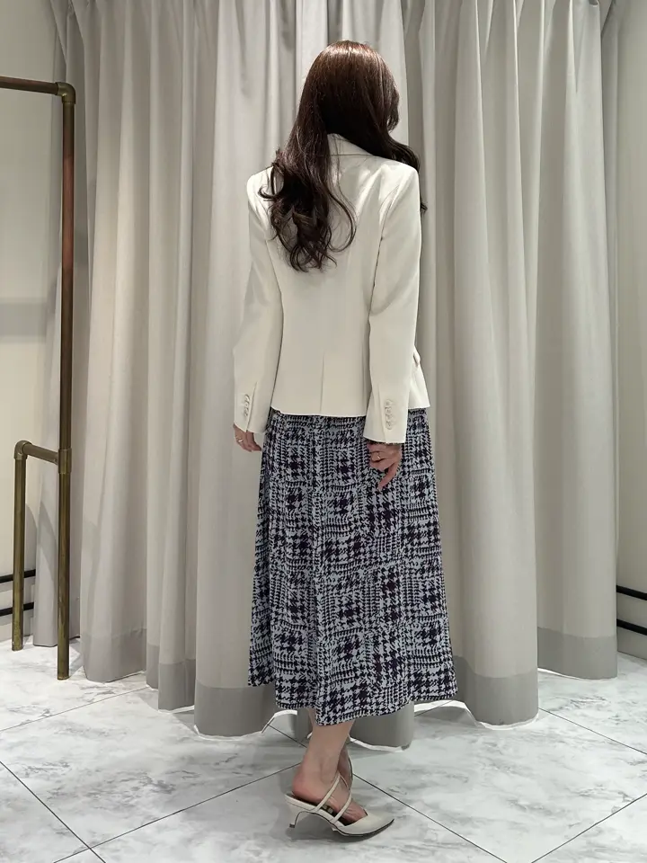 GRACE CONTINENTAL 志田　悠 コーディネート画像