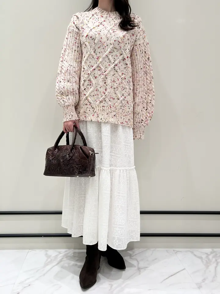 GRACE CONTINENTAL Taura コーディネート画像