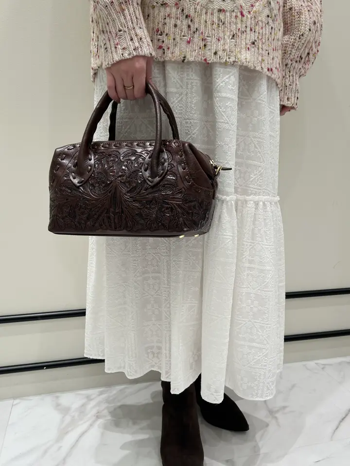 GRACE CONTINENTAL Taura コーディネート画像