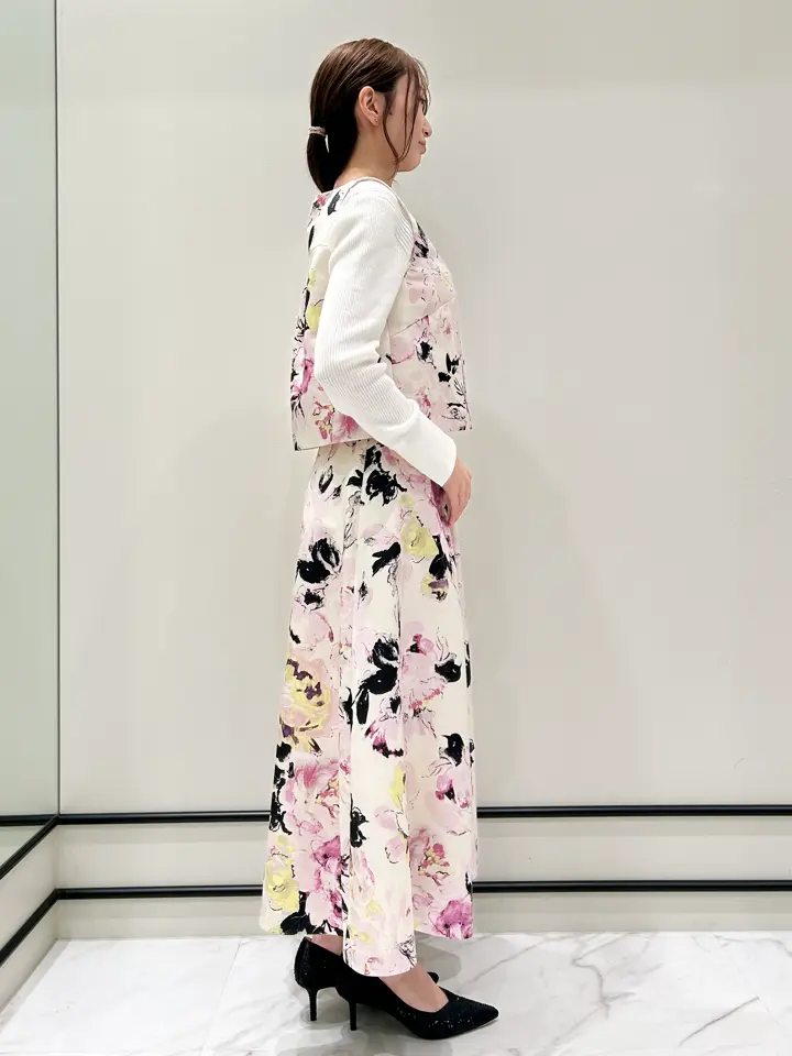 GRACE CONTINENTAL Wakazono コーディネート画像