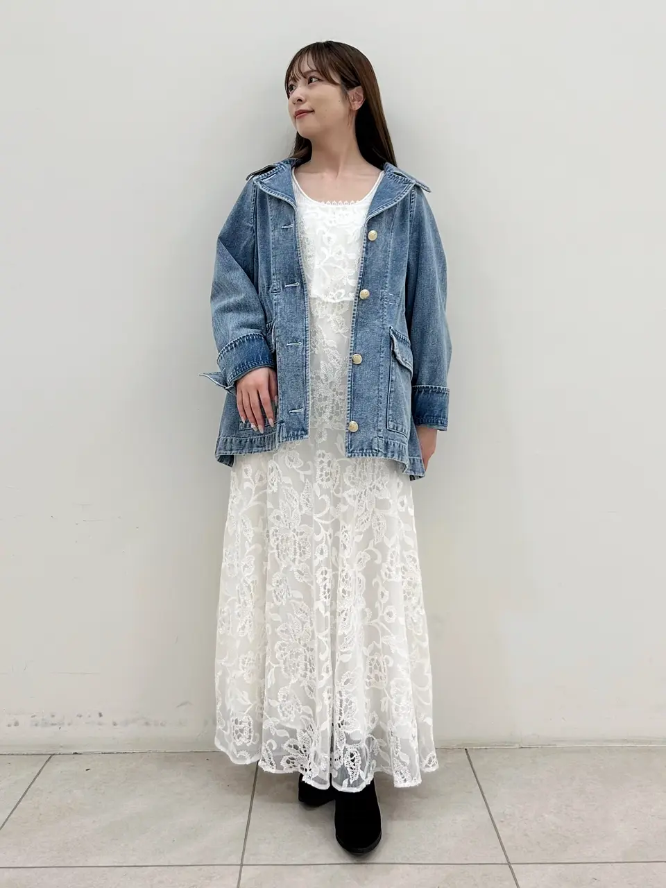  Miu Akamatsu コーディネート画像