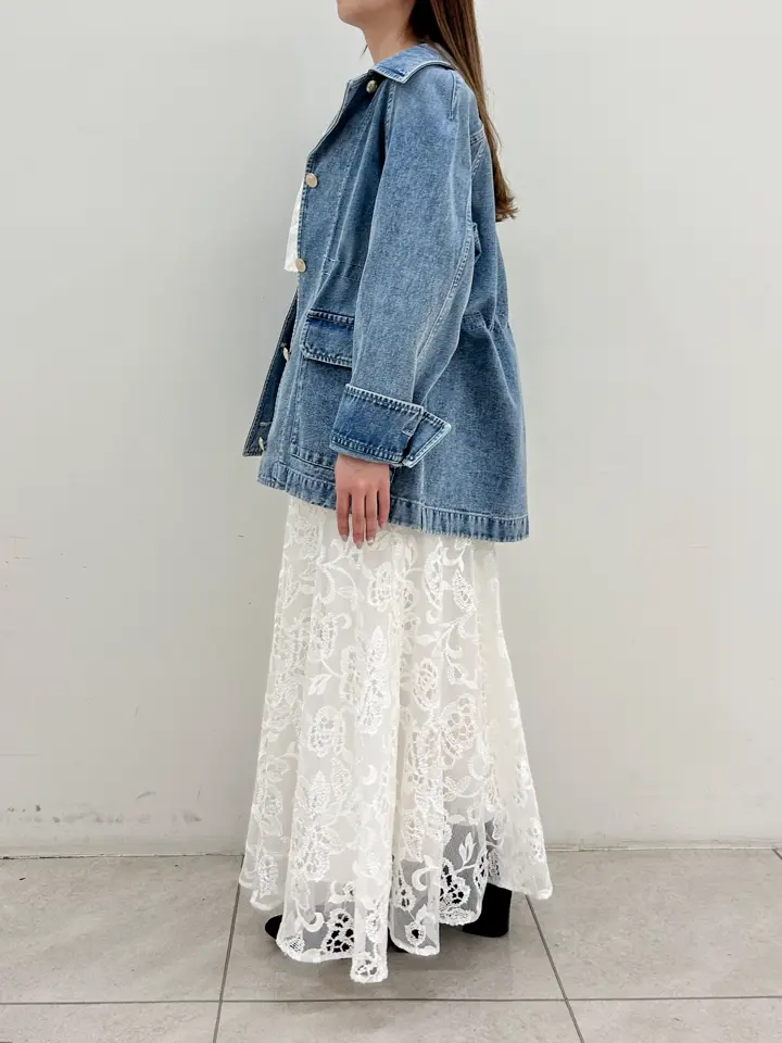 GRACE CONTINENTAL Miu Akamatsu コーディネート画像