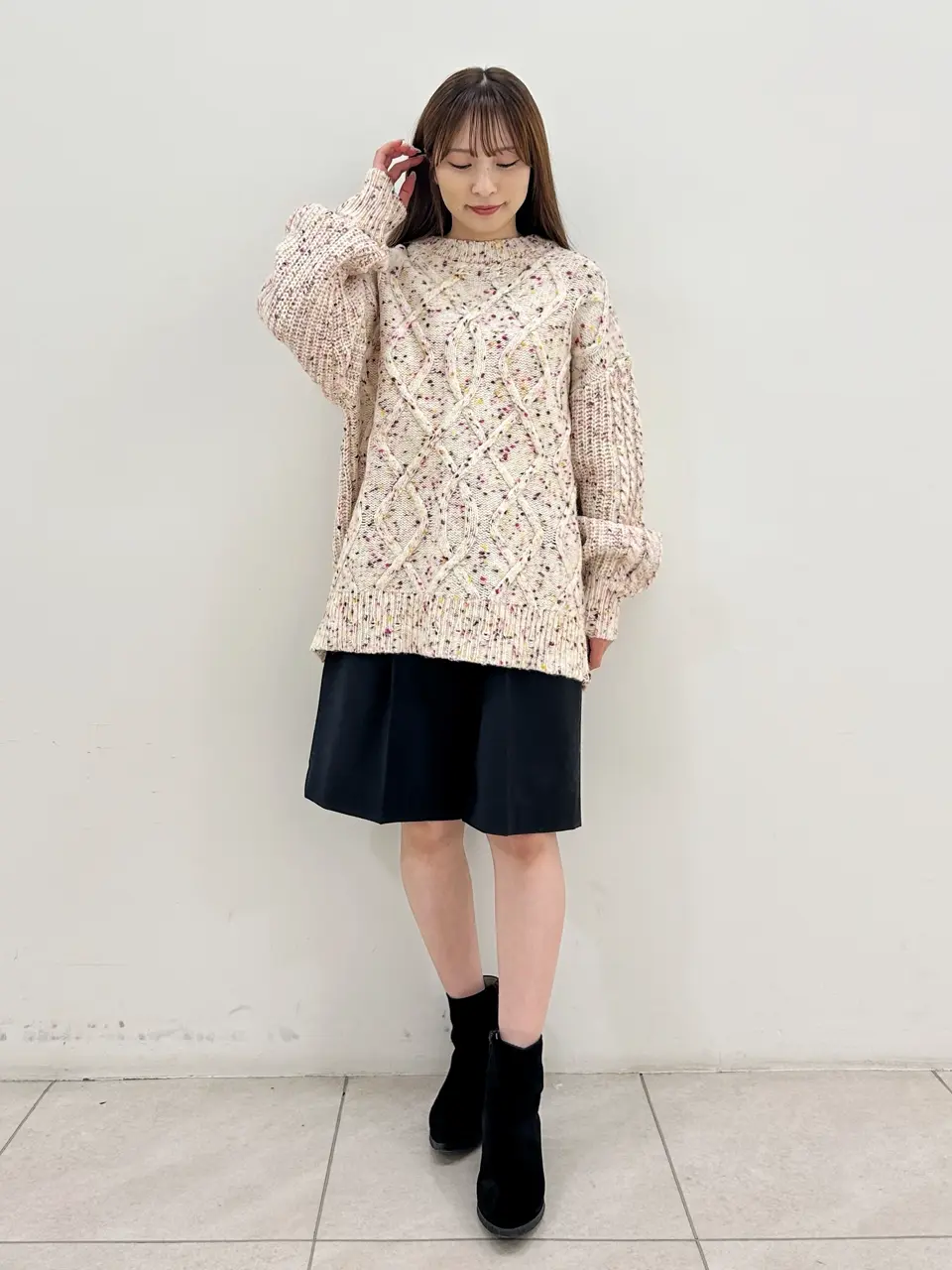  Miu Akamatsu コーディネート画像