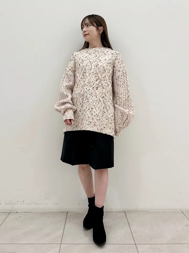 GRACE CONTINENTAL Miu Akamatsu コーディネート画像