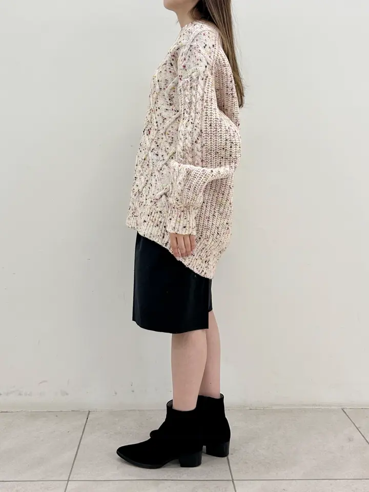 GRACE CONTINENTAL Miu Akamatsu コーディネート画像