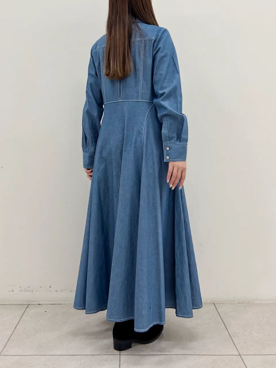 GRACE CONTINENTAL Miu Akamatsu コーディネート画像