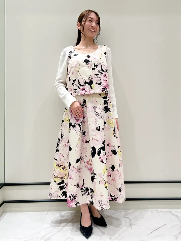 GRACE CONTINENTAL Wakazono コーディネート画像