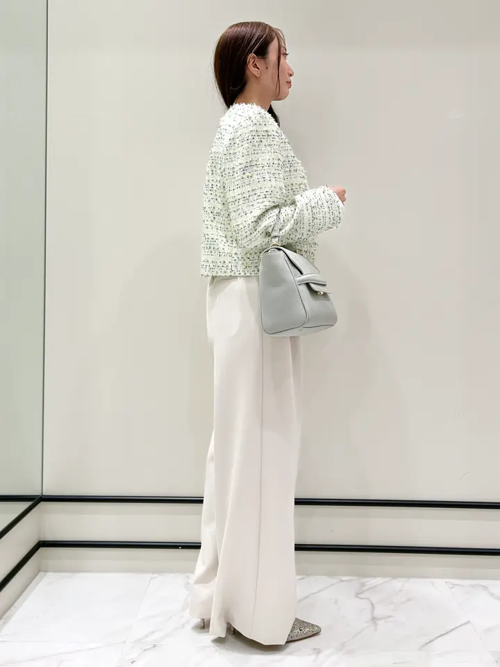 GRACE CONTINENTAL Wakazono コーディネート画像