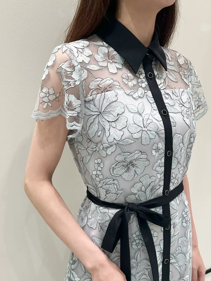 GRACE CONTINENTAL Wakazono コーディネート画像