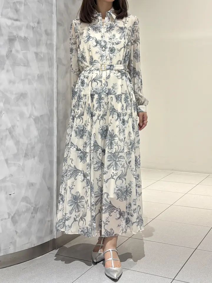 GRACE CONTINENTAL 岩永 春佳 コーディネート画像