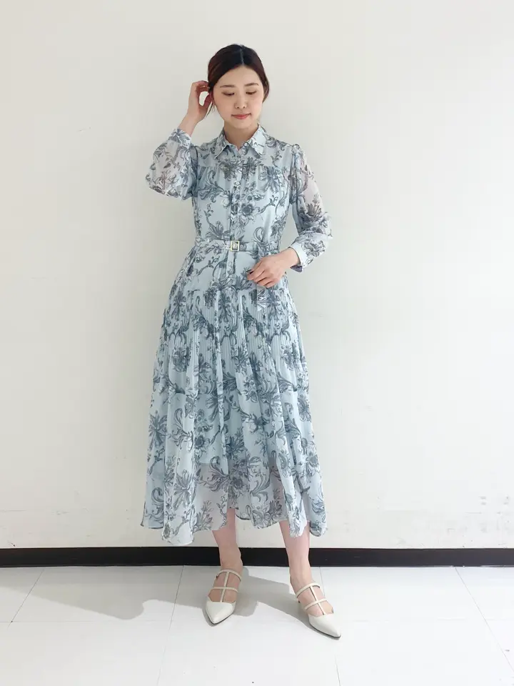 GRACE CONTINENTAL mikiho コーディネート画像