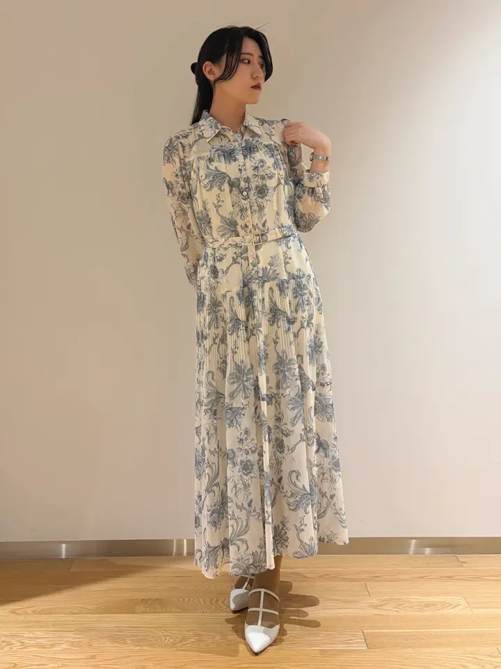 GRACE CONTINENTAL 𝙆𝙄𝙈𝙐 コーディネート画像