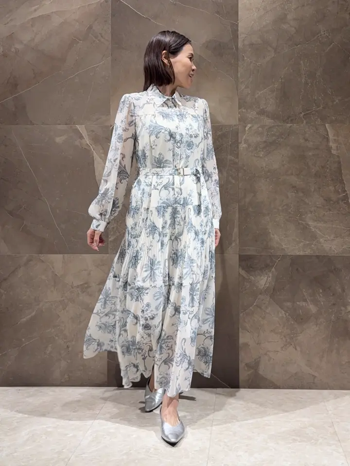 GRACE CONTINENTAL 穐山　香織 コーディネート画像