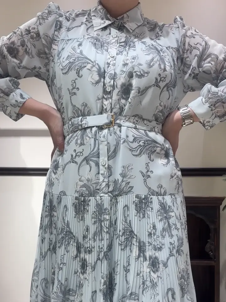 GRACE CONTINENTAL N.YURI コーディネート画像