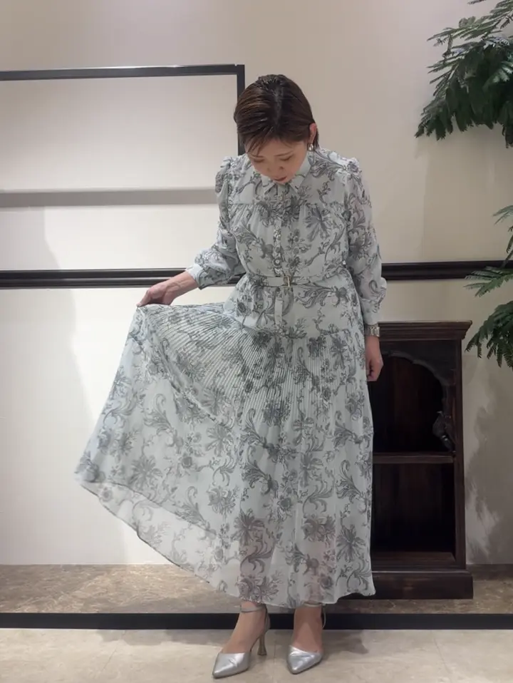 GRACE CONTINENTAL N.YURI コーディネート画像