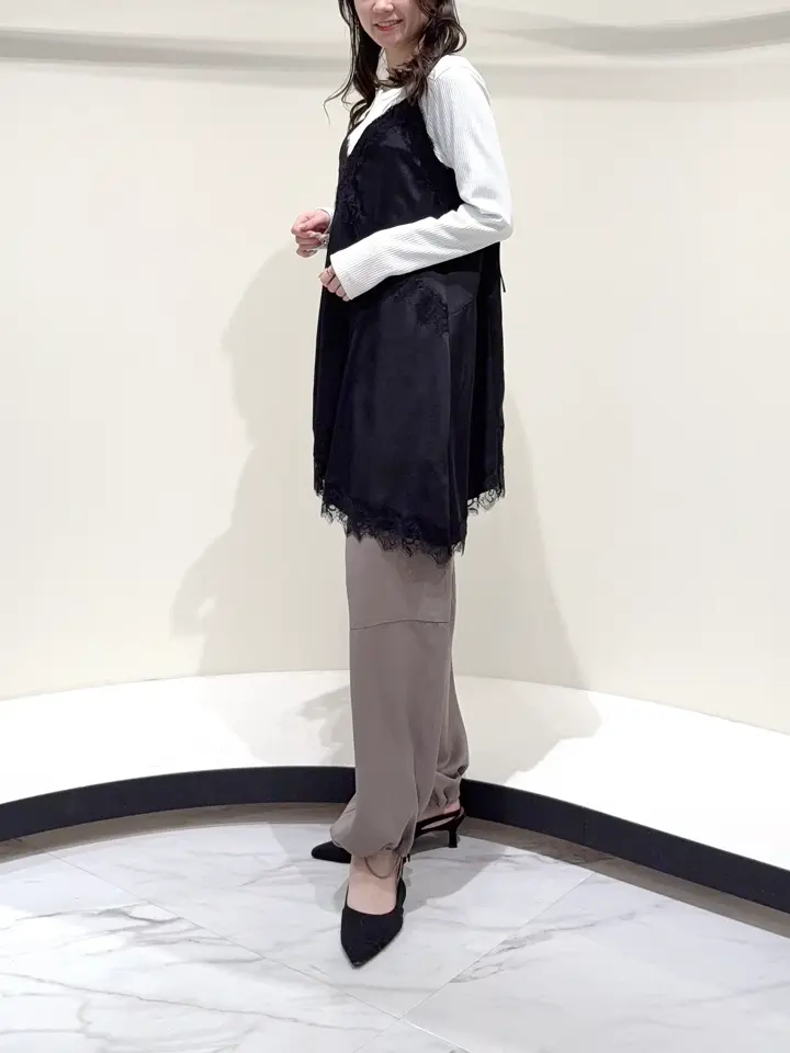 GRACE CONTINENTAL Suzuka コーディネート画像