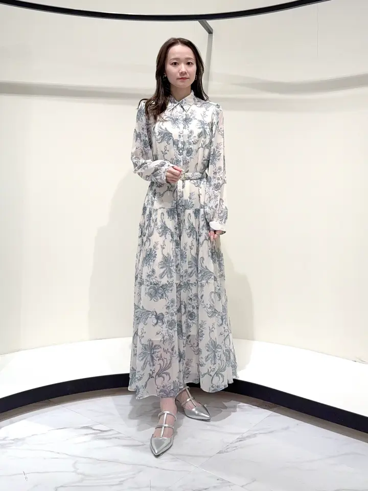 GRACE CONTINENTAL Suzuka コーディネート画像