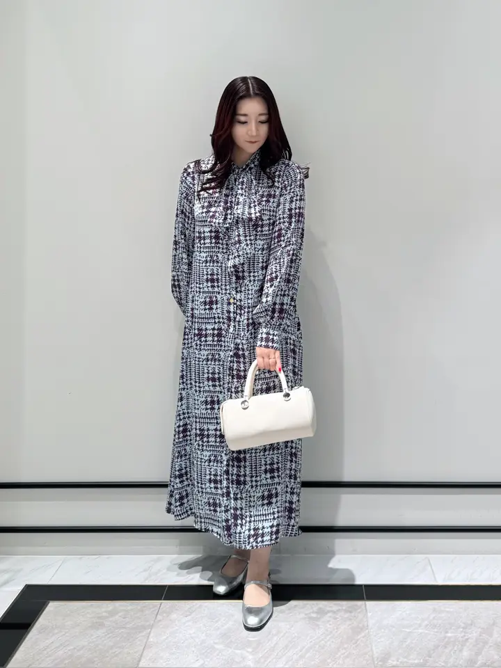 GRACE CONTINENTAL MOMOKO コーディネート画像