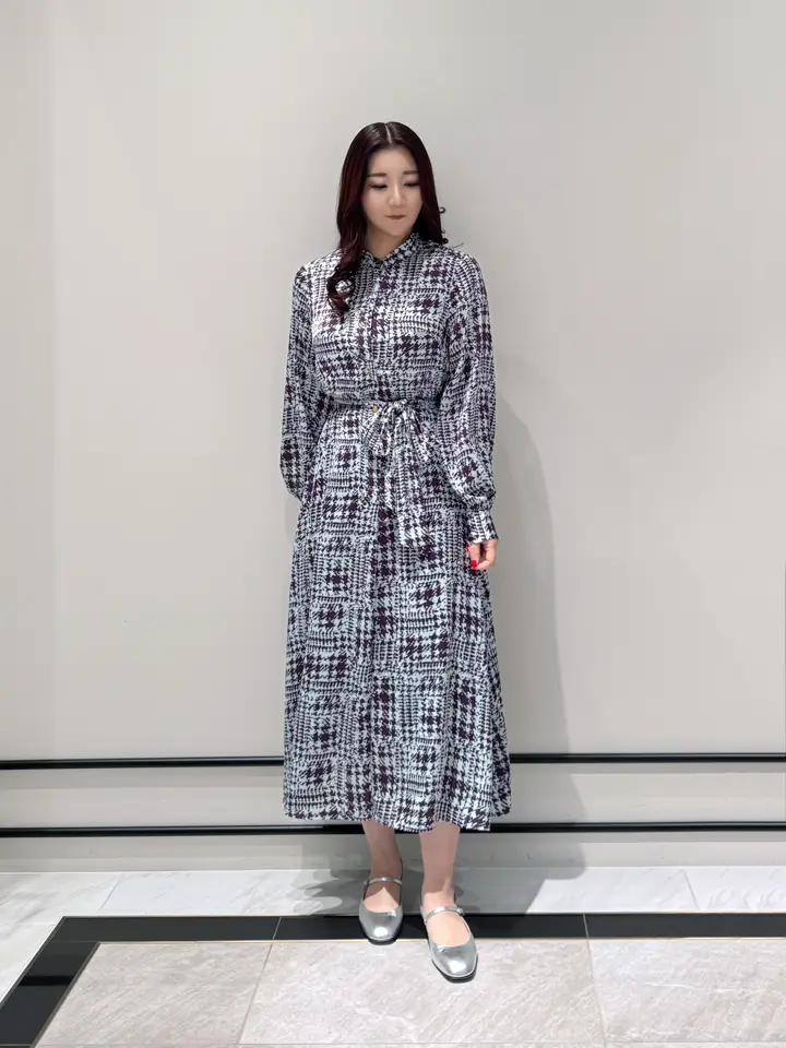 GRACE CONTINENTAL MOMOKO コーディネート画像