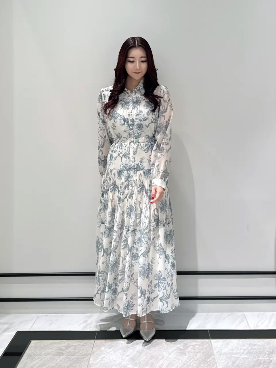 GRACE CONTINENTAL MOMOKO コーディネート画像