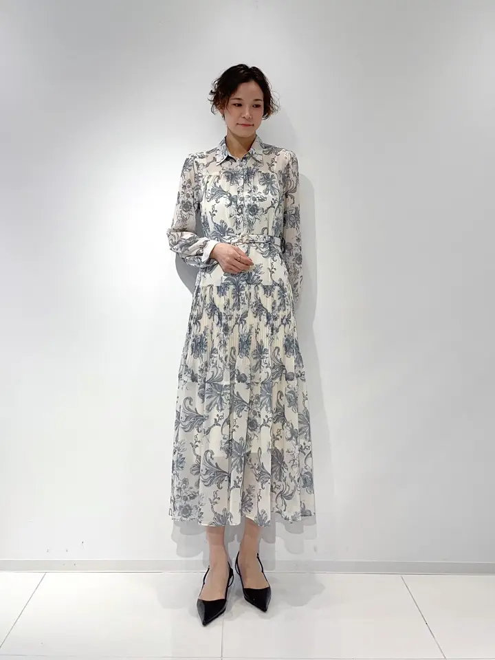 GRACE CONTINENTAL 亀田 未希 コーディネート画像