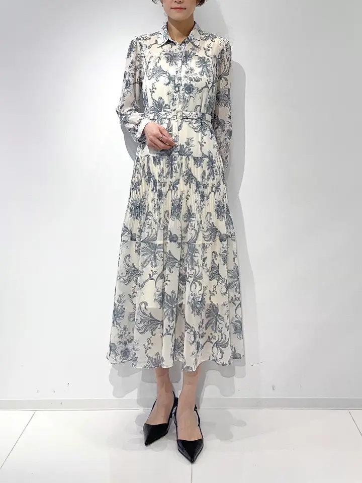 GRACE CONTINENTAL 亀田 未希 コーディネート画像