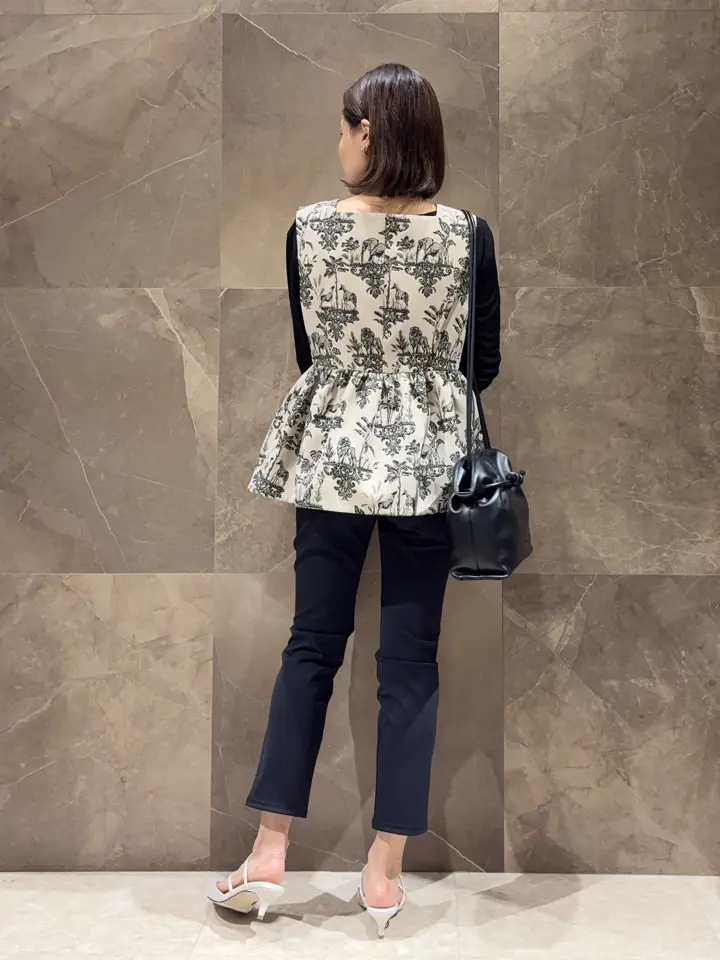 GRACE CONTINENTAL 穐山　香織 コーディネート画像