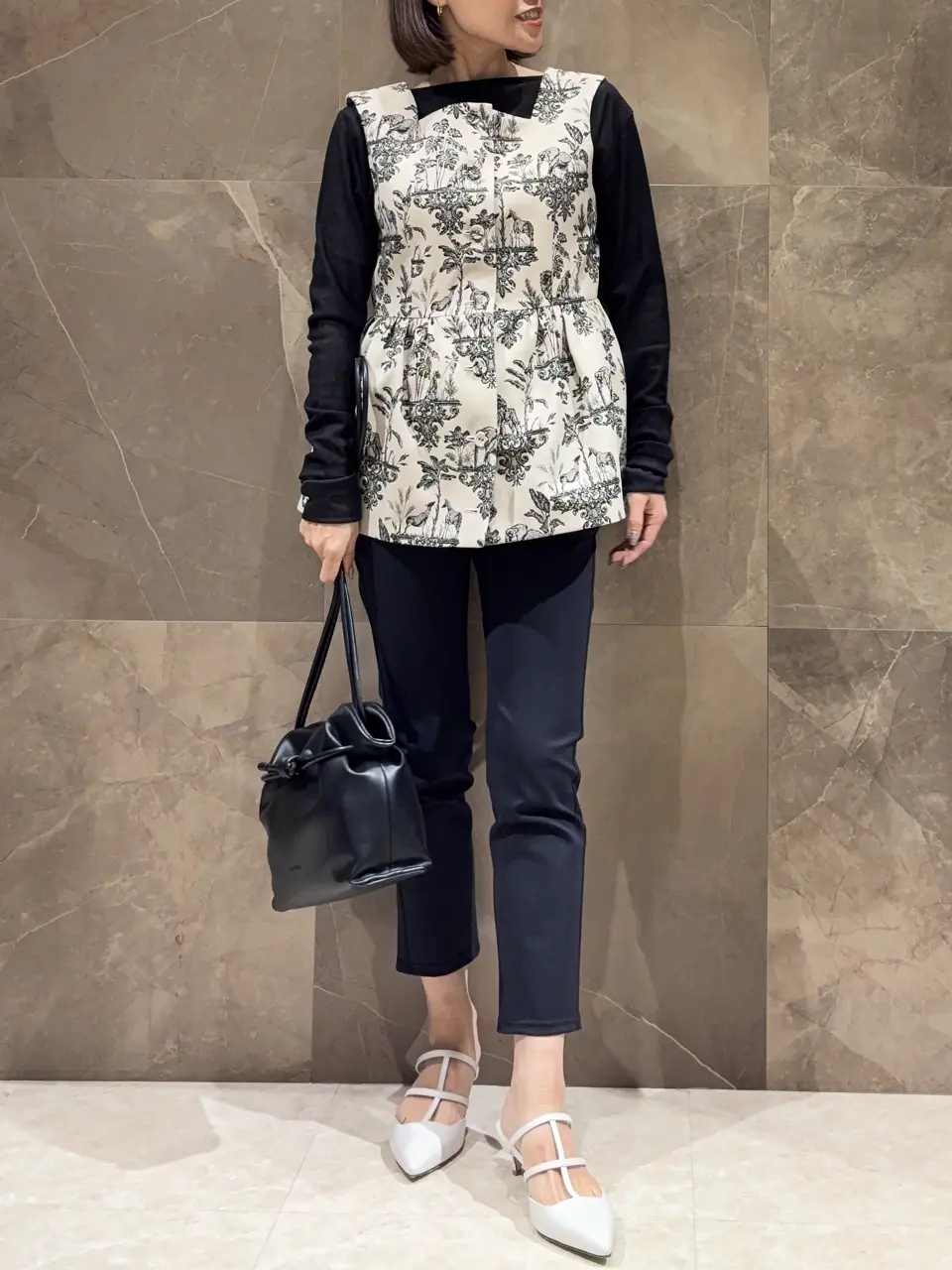 GRACE CONTINENTAL 穐山　香織 コーディネート画像