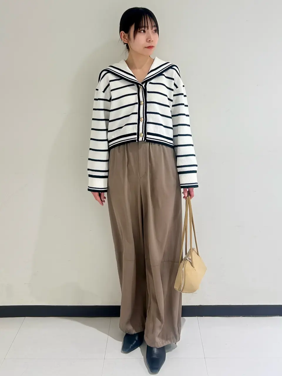  狩野　珠季 コーディネート画像