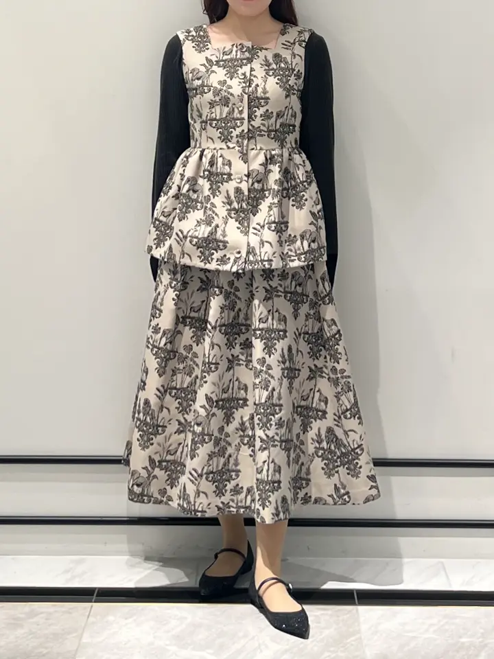 GRACE CONTINENTAL RIKO コーディネート画像