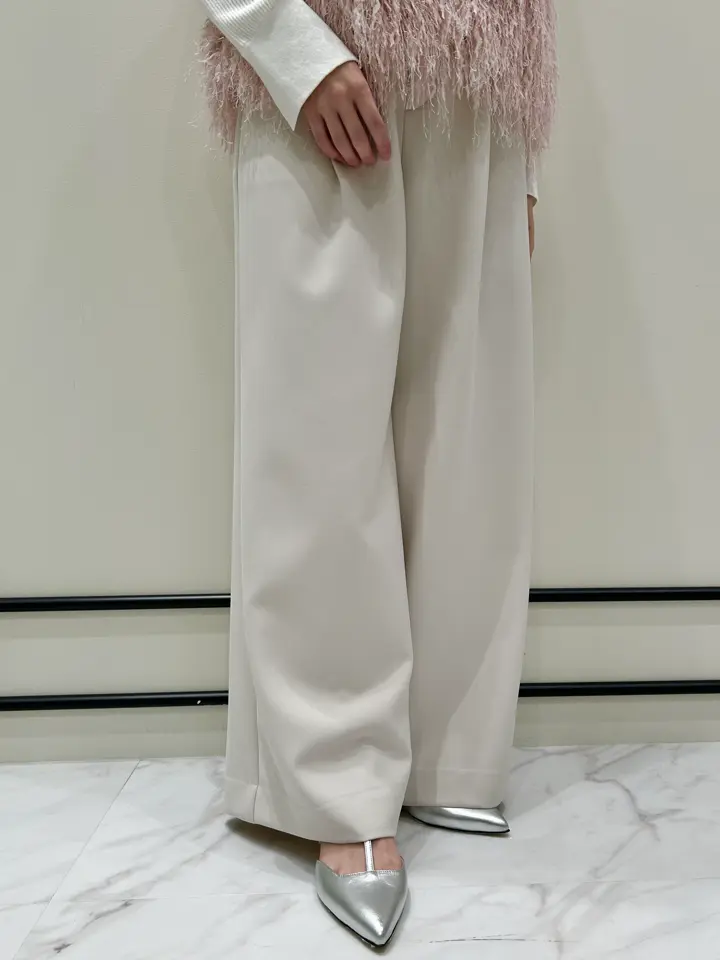 GRACE CONTINENTAL Wakazono コーディネート画像