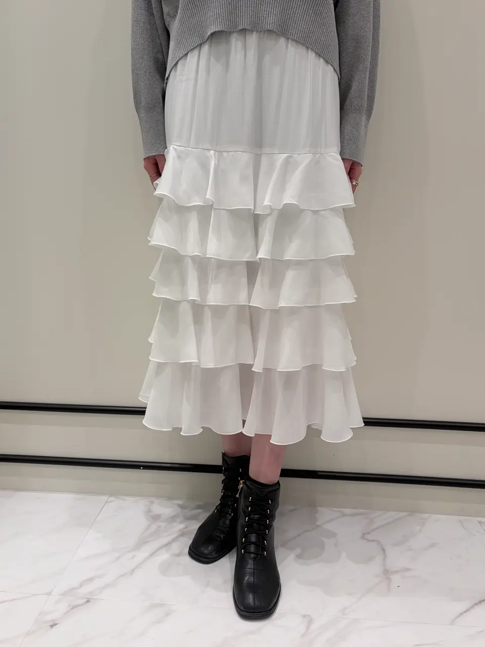 GRACE CONTINENTAL Hotei コーディネート画像