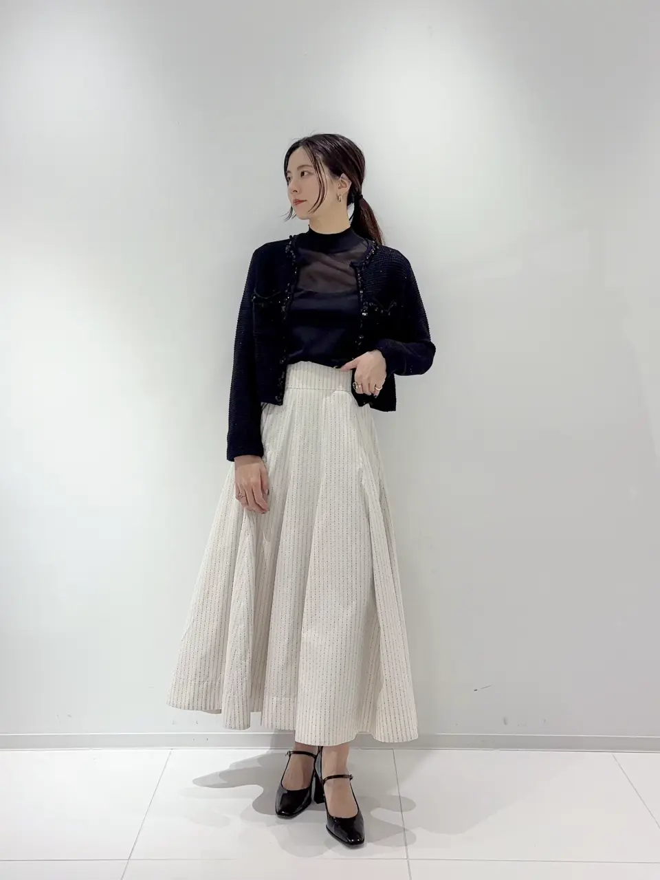 GRACE CONTINENTAL Hikaru Okada コーディネート画像