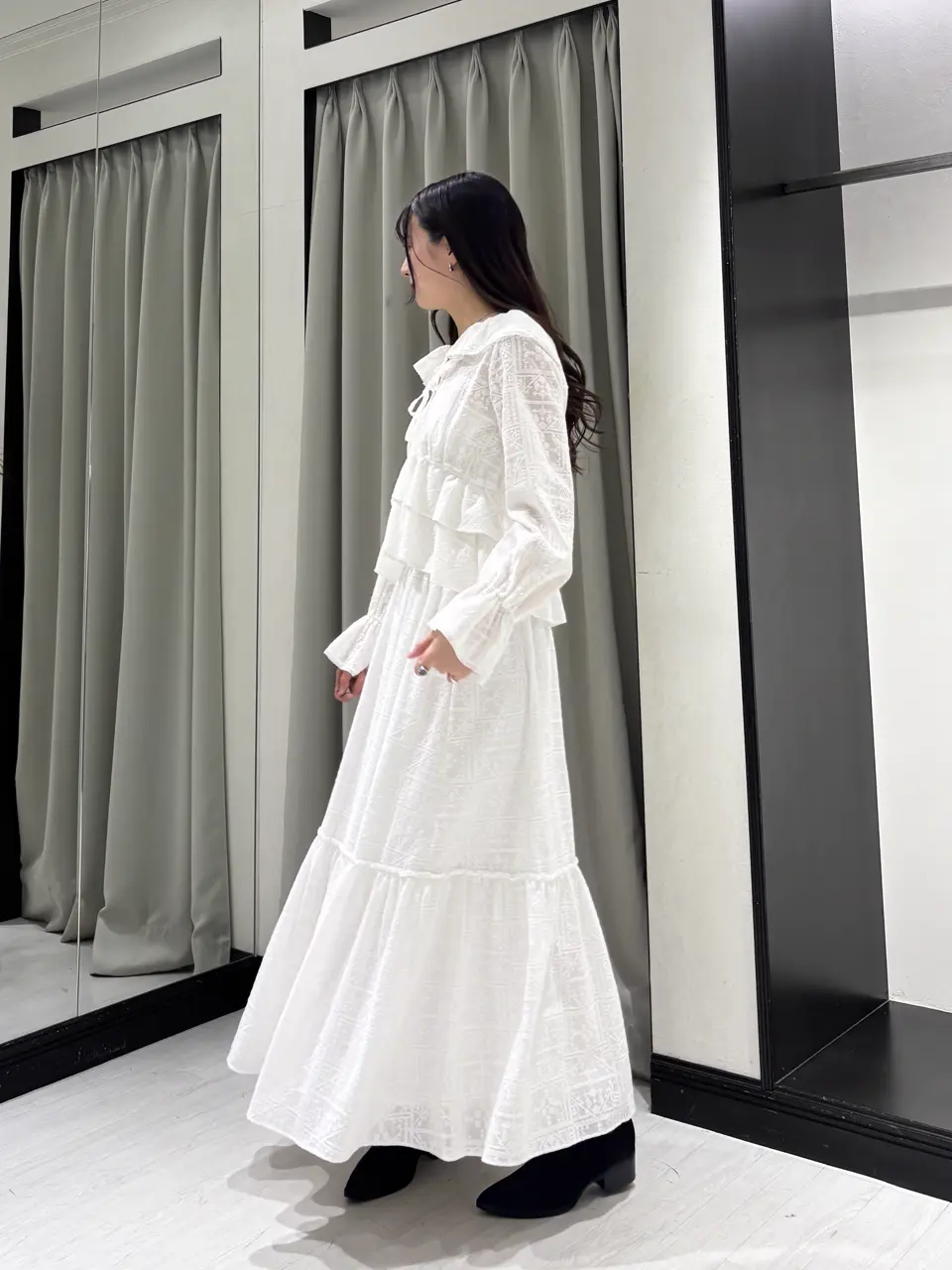 GRACE CONTINENTAL Hikaru Okada コーディネート画像