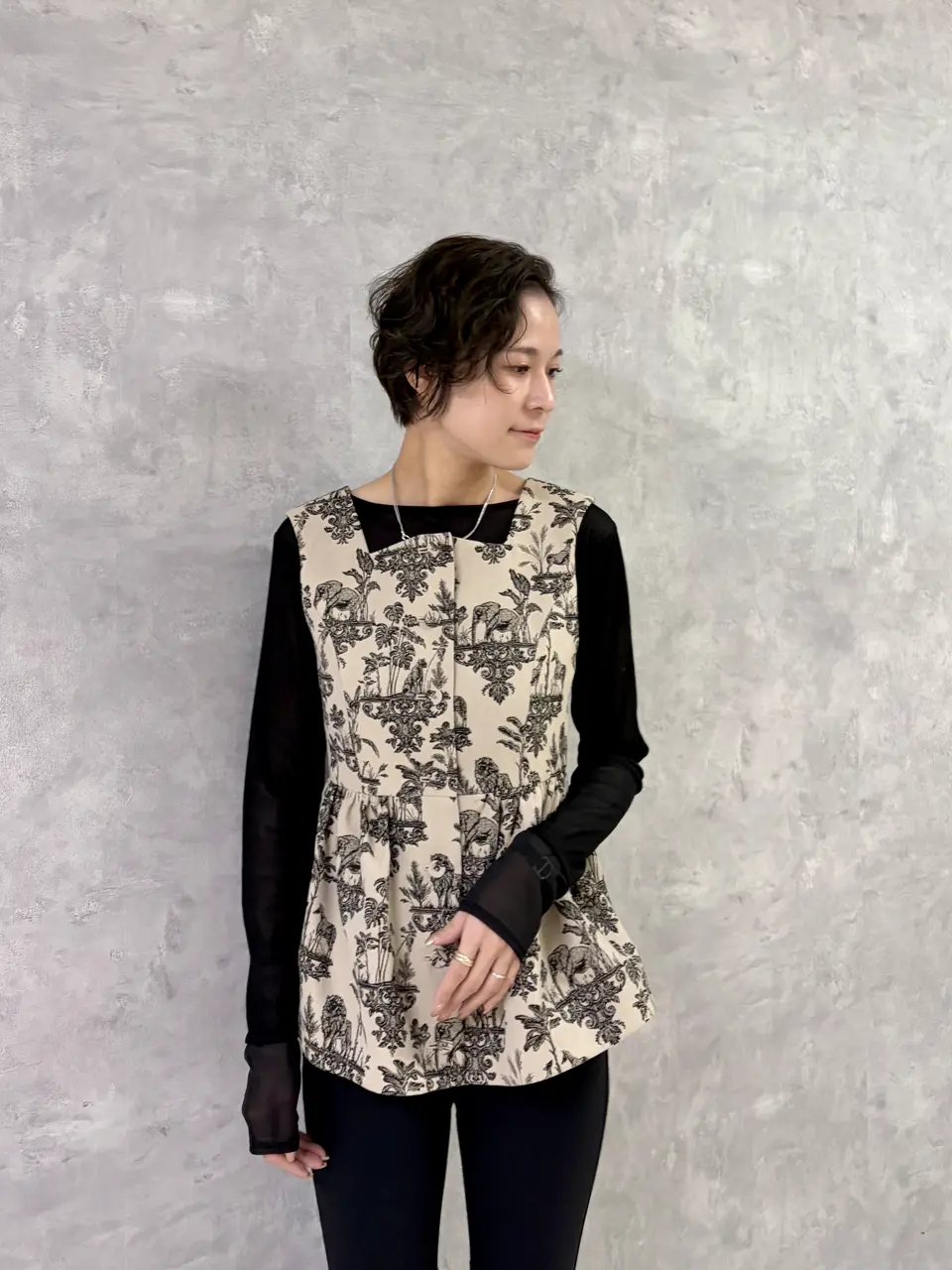 GRACE CONTINENTAL 亀田 未希 コーディネート画像