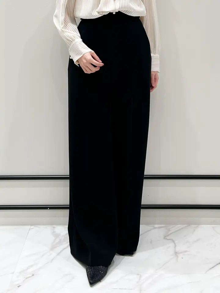 GRACE CONTINENTAL Wakazono コーディネート画像