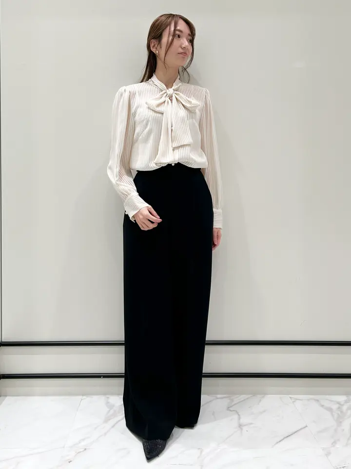 GRACE CONTINENTAL Wakazono コーディネート画像