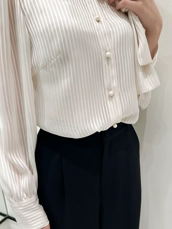 GRACE CONTINENTAL Wakazono コーディネート画像