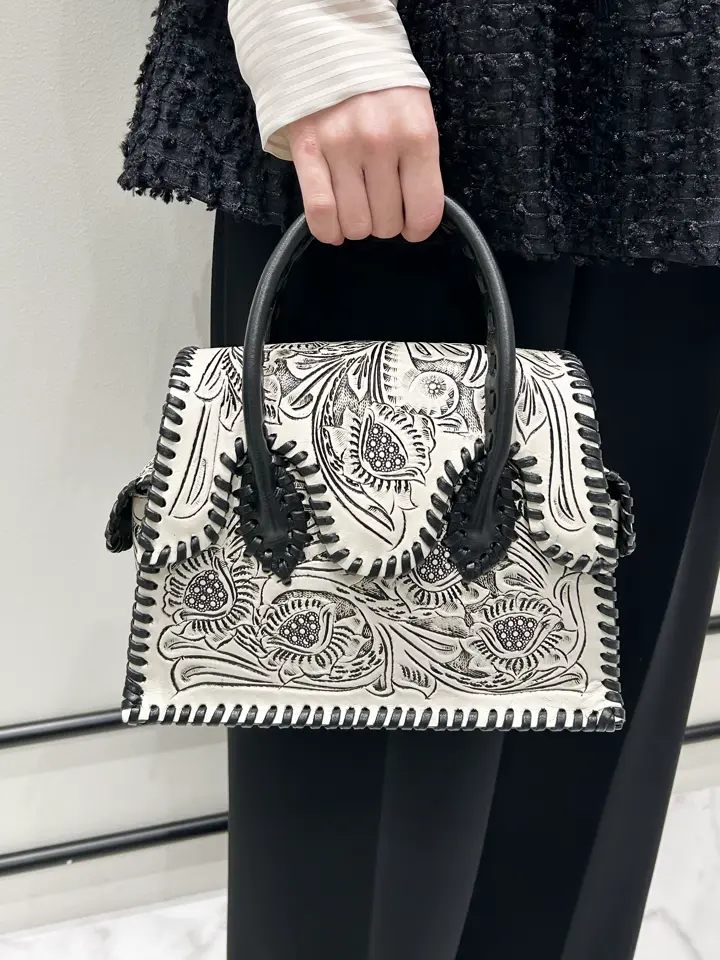 GRACE CONTINENTAL Wakazono コーディネート画像