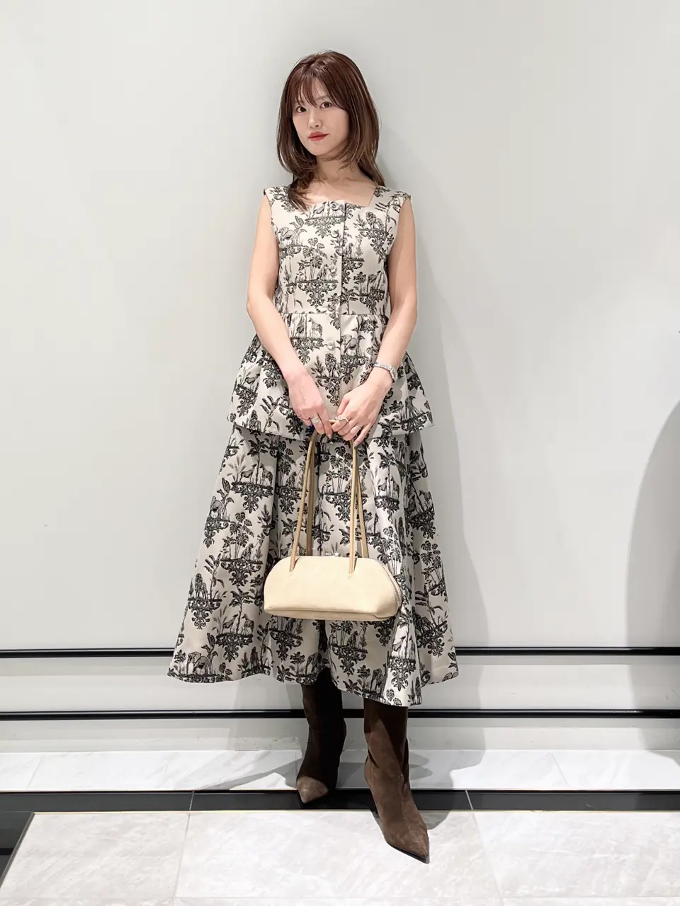 GRACE CONTINENTAL A.Kameyama コーディネート画像