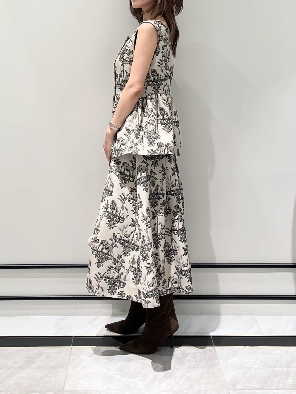 GRACE CONTINENTAL A.Kameyama コーディネート画像