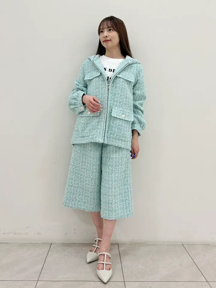 GRACE CONTINENTAL Miu Akamatsu コーディネート画像