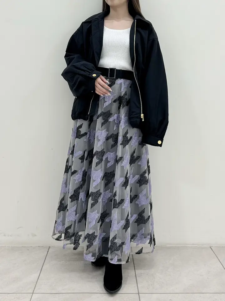 GRACE CONTINENTAL Miu Akamatsu コーディネート画像