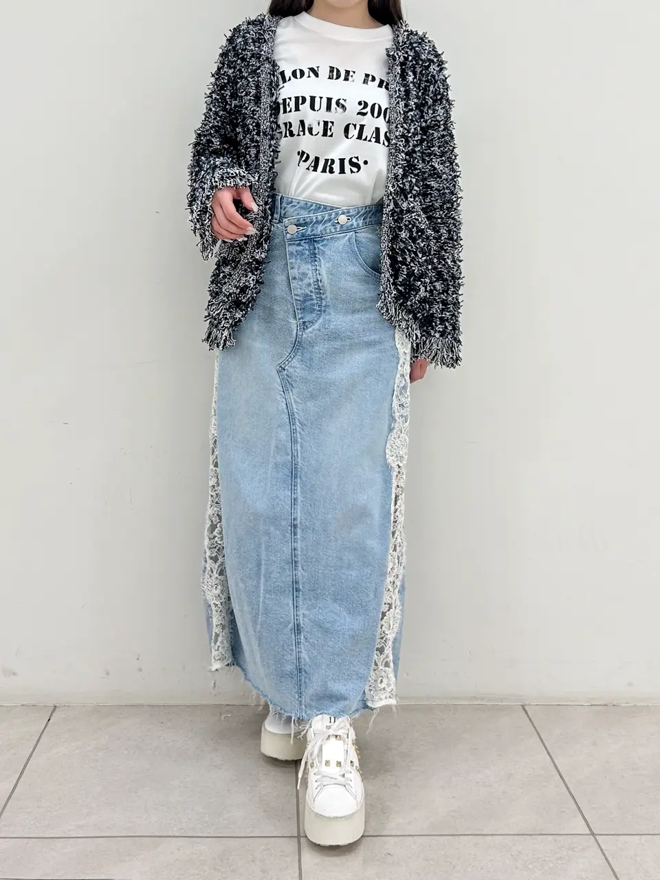 GRACE CONTINENTAL Miu Akamatsu コーディネート画像