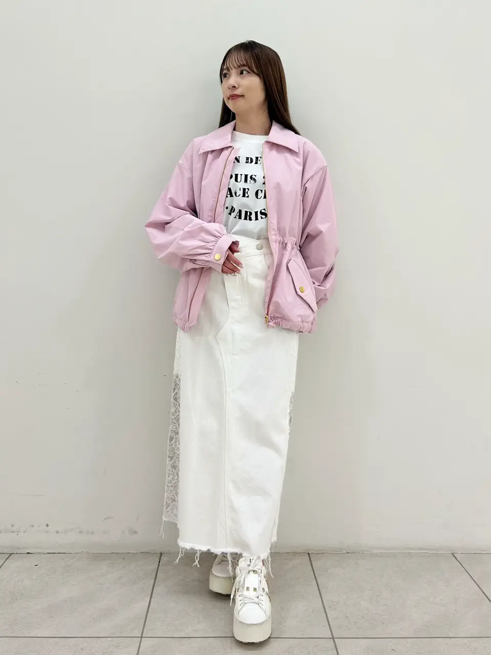 GRACE CONTINENTAL Miu Akamatsu コーディネート画像